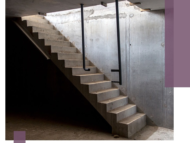 Изготовление и монтаж лестниц в подвале в Бердске