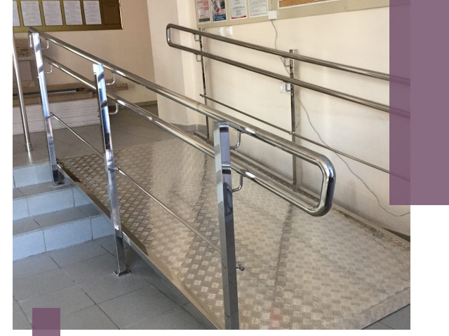 Перила для инвалидов в Бердске — надежные поручни и ограждения