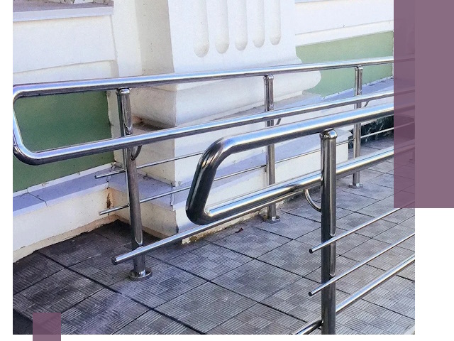 Ограждения пандусов из металла и нержавейки в Бердске