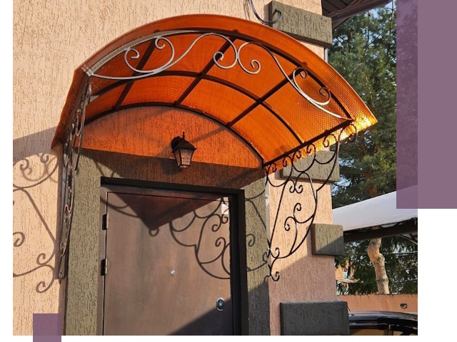 Демонтаж козырьков в Бердске быстро и безопасно