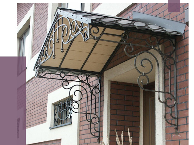 Двускатные козырьки в Бердске под ключ от 13015 руб.