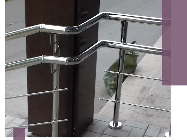 Монтаж поручней из нержавеющей стали в Бердске качественно и быстро